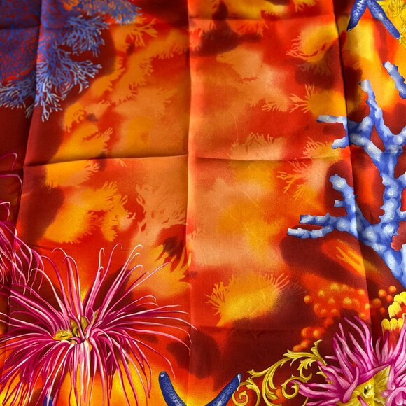 Versace “Trésor de la Mer” Silk Scarf – Coral Sea Print - Picture 2 of 15